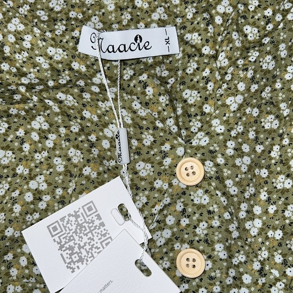 Nwt maternity blouse size xl - Picture 3 of 6